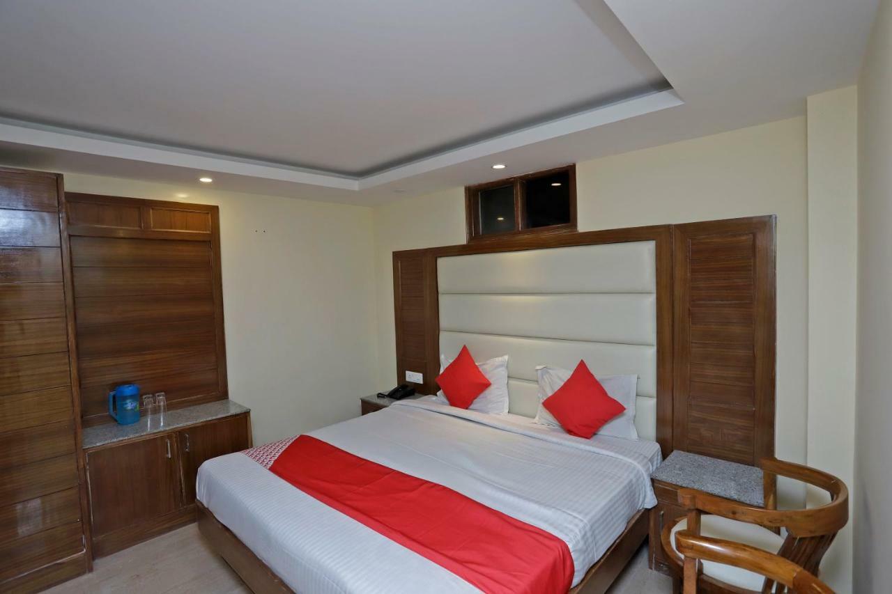 Oyo 39066 Hotel Star View Mussoorie Exterior photo